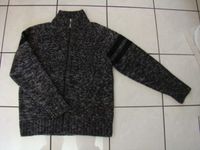 4 YOU Strickjacke M Pulli Pullover Jacke Herren Acryl braun grau Nordrhein-Westfalen - Menden Vorschau