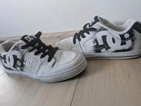 Schuhe von DC , Turnschuhe, Sneaker, weiß, 38 Bayern - Marktredwitz Vorschau