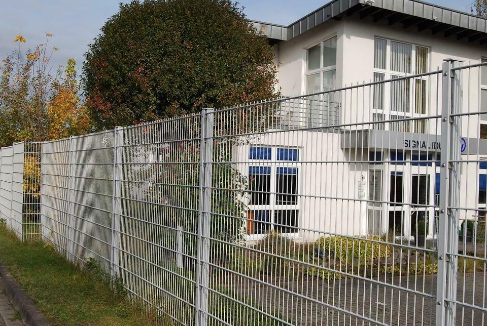 Zaunhersteller bietet Werksverkauf  Zäune Doppelstab Garten Zaun in Castrop-Rauxel