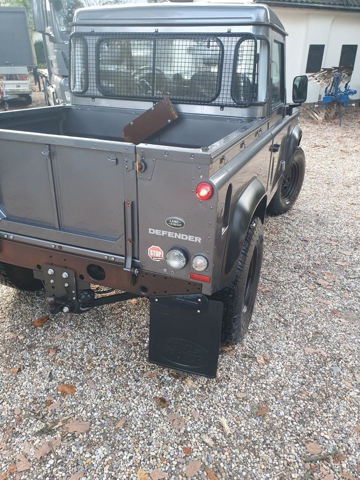 Defender 90 Pickup Land Rover in Mönchengladbach