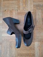 Pumps Braun Gr. 39 Leder Baden-Württemberg - Sindelfingen Vorschau