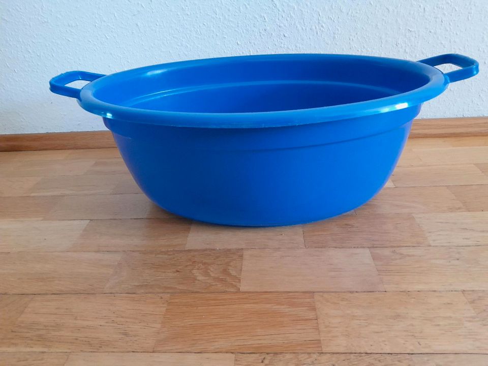 Kleine Wanne / Wäschekorb, blau gebraucht in Berlin