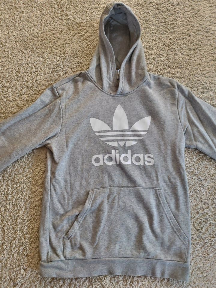 Adidas Hoodie, Pullover Gr. 176 in Rödental