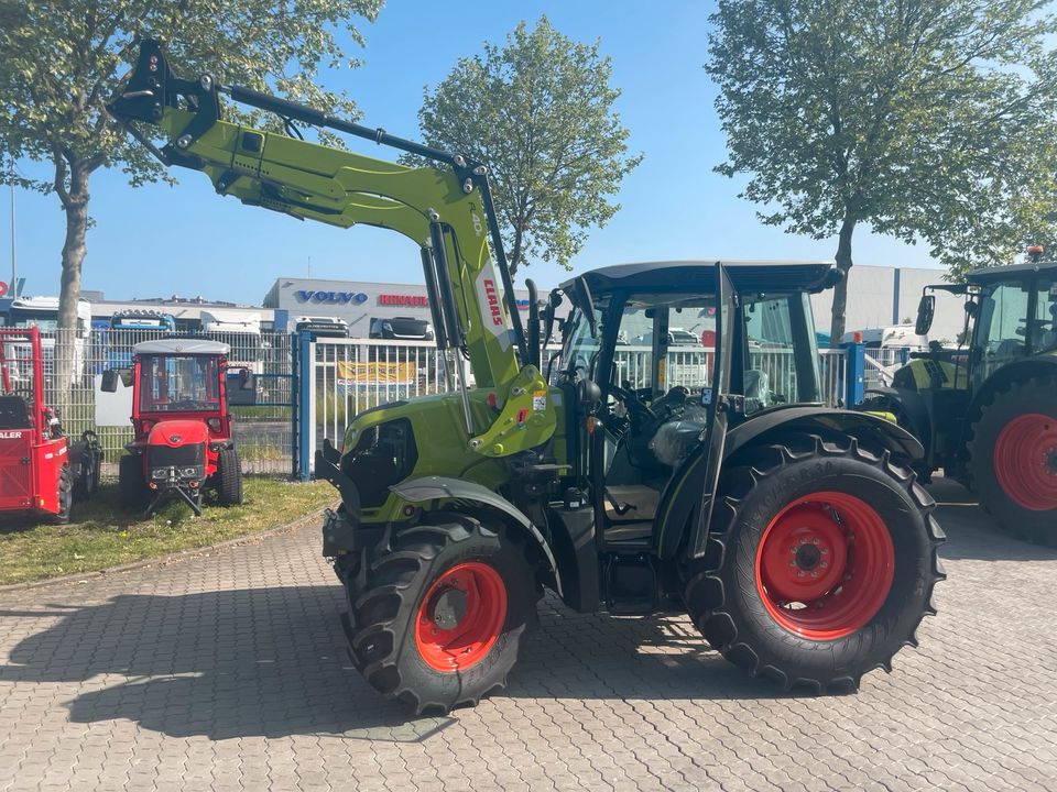 Claas Elios 210 mit Frontlader Traktor Schlepper in Crailsheim