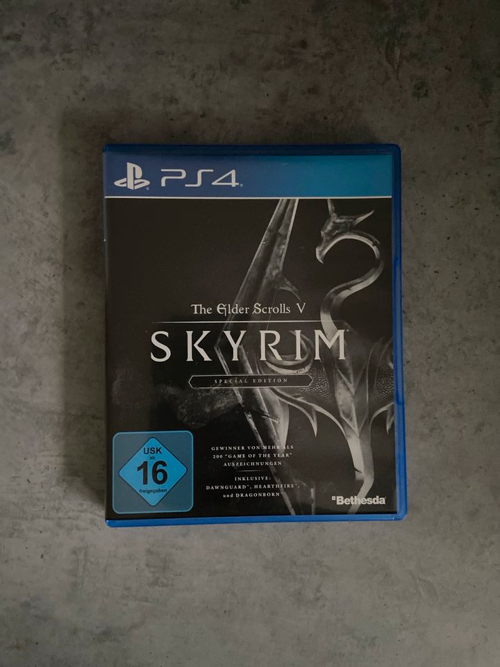 The Elder Scrolls V: Skyrim - PS4 (PlayStation) in Günzburg