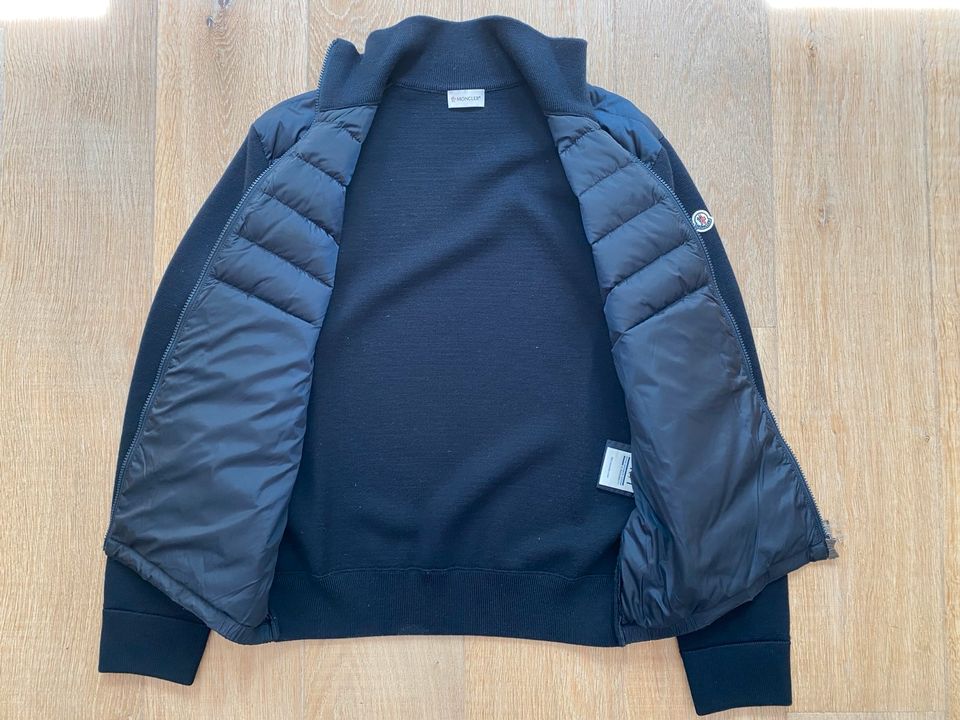 Moncler Jacke Moncler Strickjacke mit Wattierung navy Gr. Xl in Hamburg