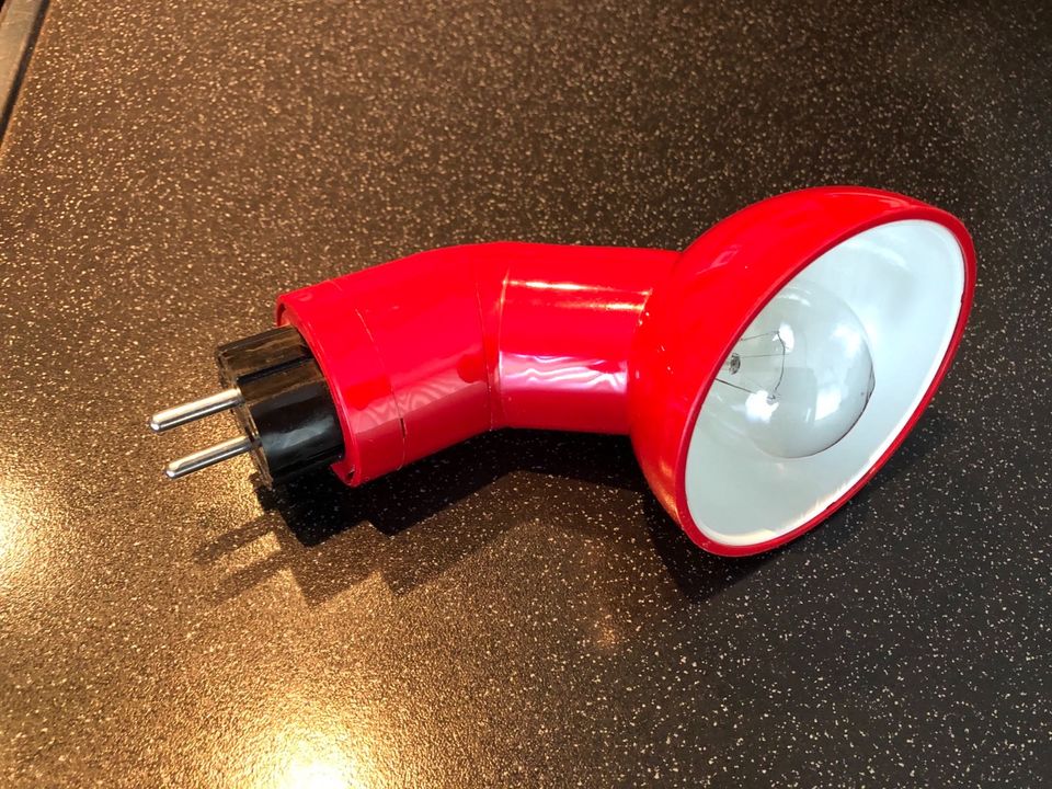 Steckdosenlampe rot Vintage 70er Jahre Kema  Keur in Wobbenbüll