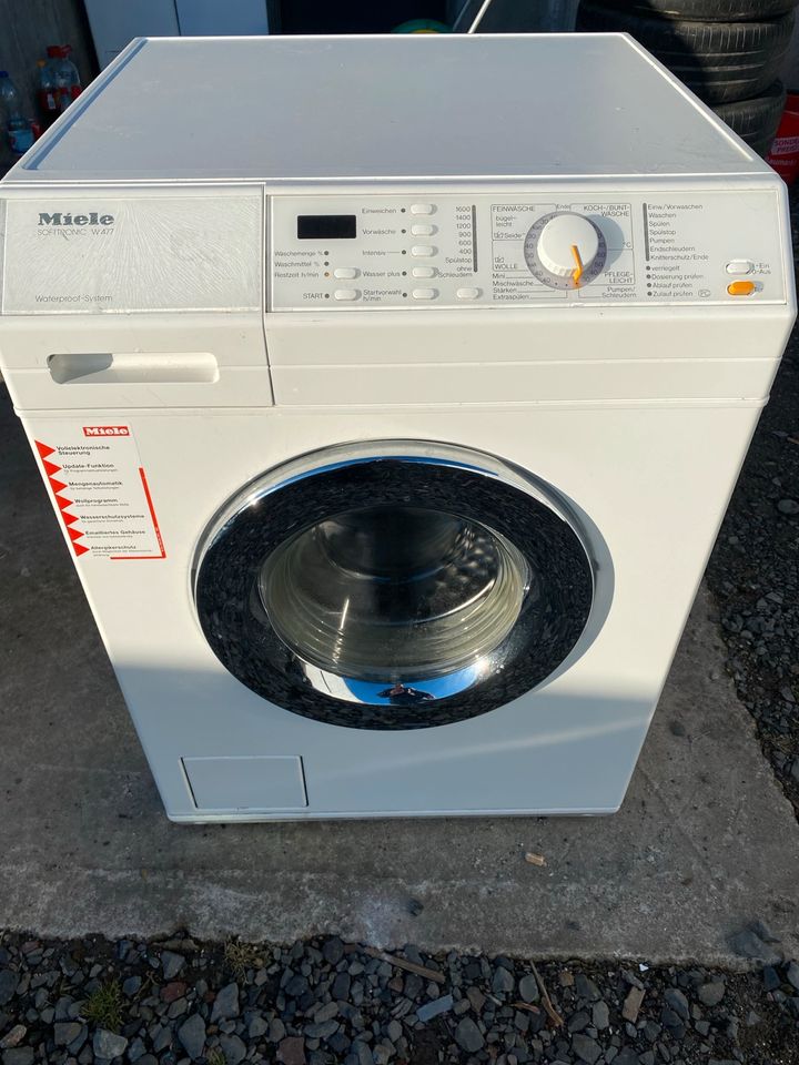 Miele Softtronic W477 Waschmaschine in Helbra