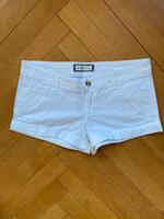 Abercrombie & Fitch Hotpants Shorts weiß Gr. 6 Düsseldorf - Oberkassel Vorschau