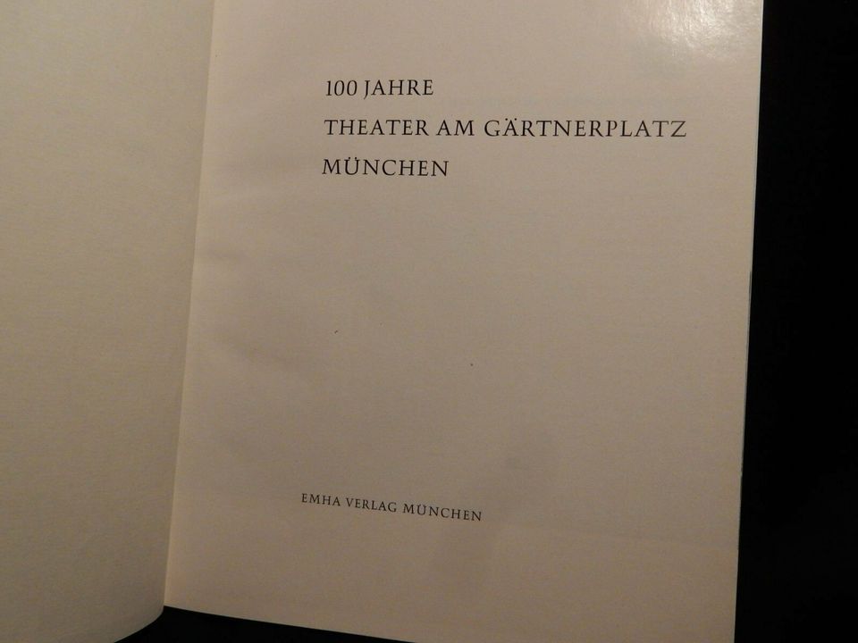 3 Bücher; Dachauer Geschichten/Dieses München/100Jahre Theater in Olching