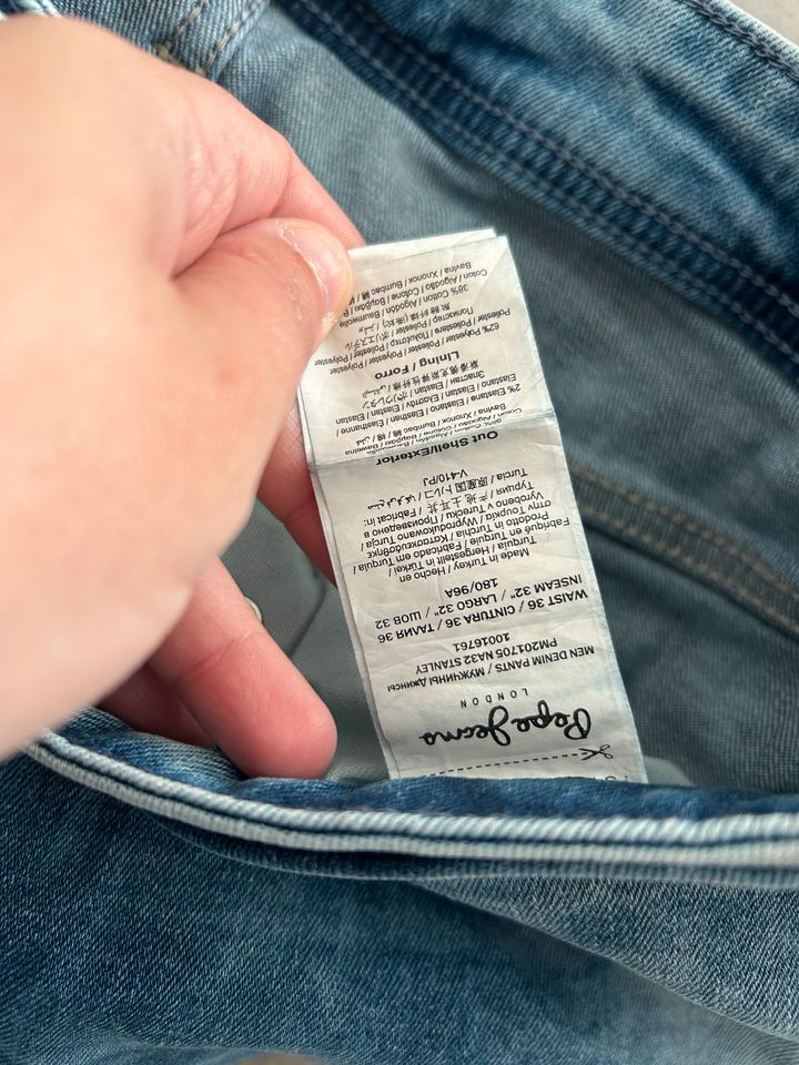 neue Pepe Jeans Größe 36/32 in Schlüsselfeld