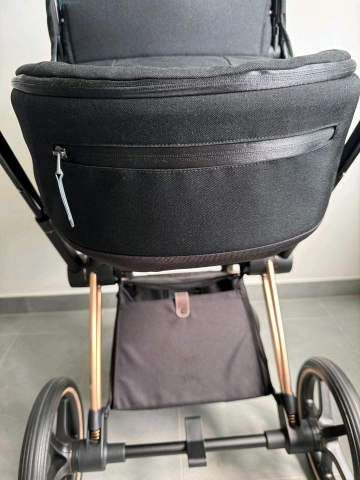 CYBEX Platinum Priam Rose - Schwarz + Sitzpaket / LETZTER PREIS! in Berlin