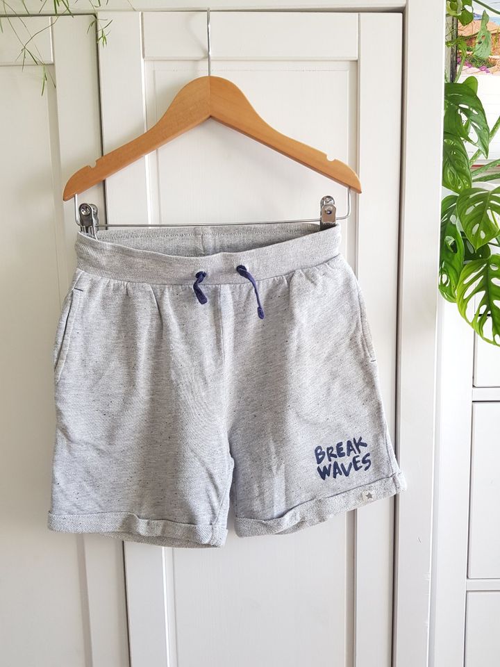 ❤️ H&M ❤️ Dana Schweiger kurze Hose Shorts Gr. 122 128 ab 2€ in Markkleeberg