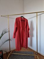 Oversized Jacke in Orangerot mit Kapuze und Taschen aus Italien Köln - Nippes Vorschau