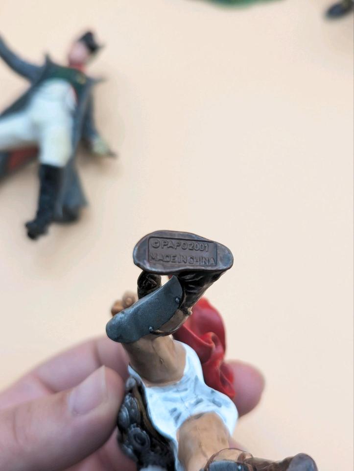 ⭐ Konvolut Papo Figuren Spielfiguren Ritter Piraten Napoleon usw in München