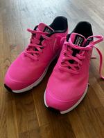 Nike Star Runner Gr. 38,5 Hessen - Bad Soden-Salmünster Vorschau