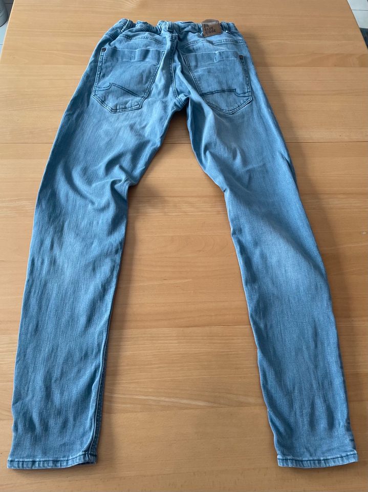 Jeans Blue Ridge  Slim Größe 176 in Burgwedel