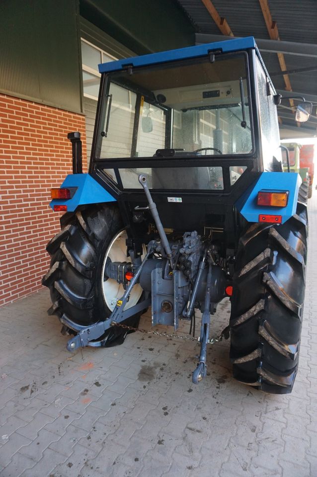 New Holland Ford 4630 Allrad Traktor wie NEU nur 86 Std.! in Borken