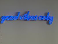 Neon Sign „good vibes only“ Blau Frankfurt am Main - Bockenheim Vorschau