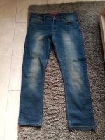 Verkaufe eine Dsquared 2 Jean.Gr.33 Nordrhein-Westfalen - Hamm Vorschau