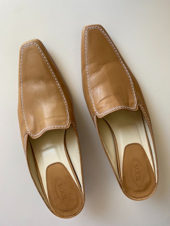 Tod‘s Sabots Gr. 38,5, beige, Leder, guter Zustsnd in München