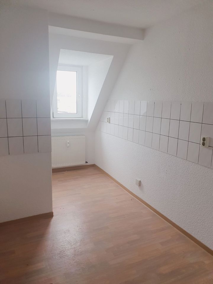 Frisch Sanierte 44,87qm 2-Raum Dachgeschosswohnung! Wohnen Sie in einer neu sanierten 2-Zimmer Dachgeschosswohnung in einer der besten Lagen der Altstadt und genießen Sie den einzigartigen Ausblick! in Döbeln