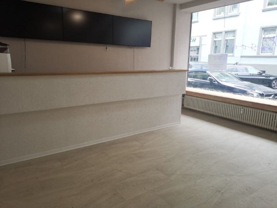 PROVISIONSFREI LADENFLÄCHE UNTERER SANDWEG MÖGLICHE NUTZUNG KOSMETIK NAILSTUDIO TATTOSTUDIO  (KEIN KIOSK/SHISABAR/WETTBÜRO) in Frankfurt am Main