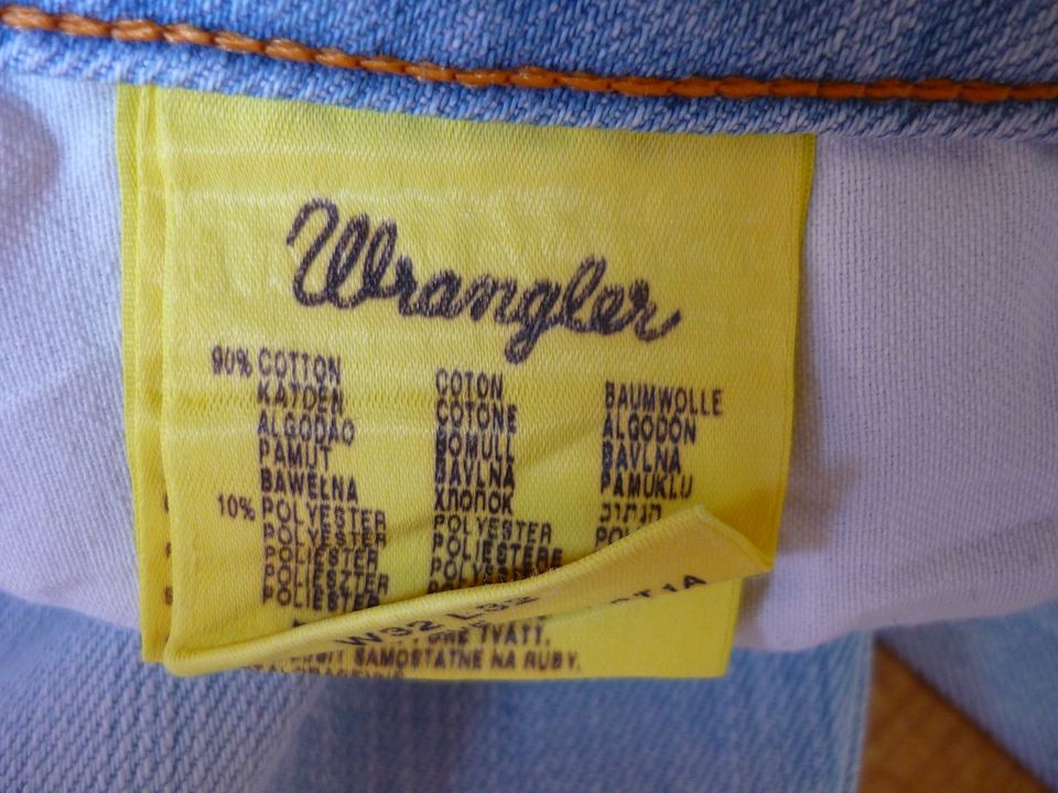 Wrangler Jeans/ Jeanshose/ Hose Gr. 32/31 Neuwertig! in Mülheim (Ruhr)