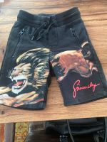 Givenchy Shorts schwarz Gr.116 6 Jahre Bochum - Bochum-Wattenscheid Vorschau