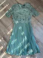 Esprit Abendkleid mit Spitze und Faltenrock Gr. 36 Niedersachsen - Rhede Vorschau