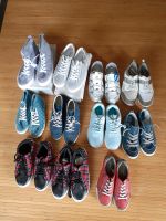 Neue/neuwertige Sneakers Gr. 39, 40, 41 ab 10€ Nordrhein-Westfalen - Harsewinkel Vorschau