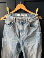 Mom Jeans Bershka xs 34 hellblau Dresden - Johannstadt Vorschau