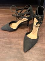 Olivfarbene high heels , sehr guter Zustand Bayern - Neu Ulm Vorschau