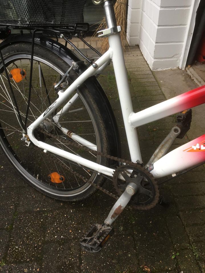 Kinderfahrrad 26 Zoll Verkehrssicher in Oyten