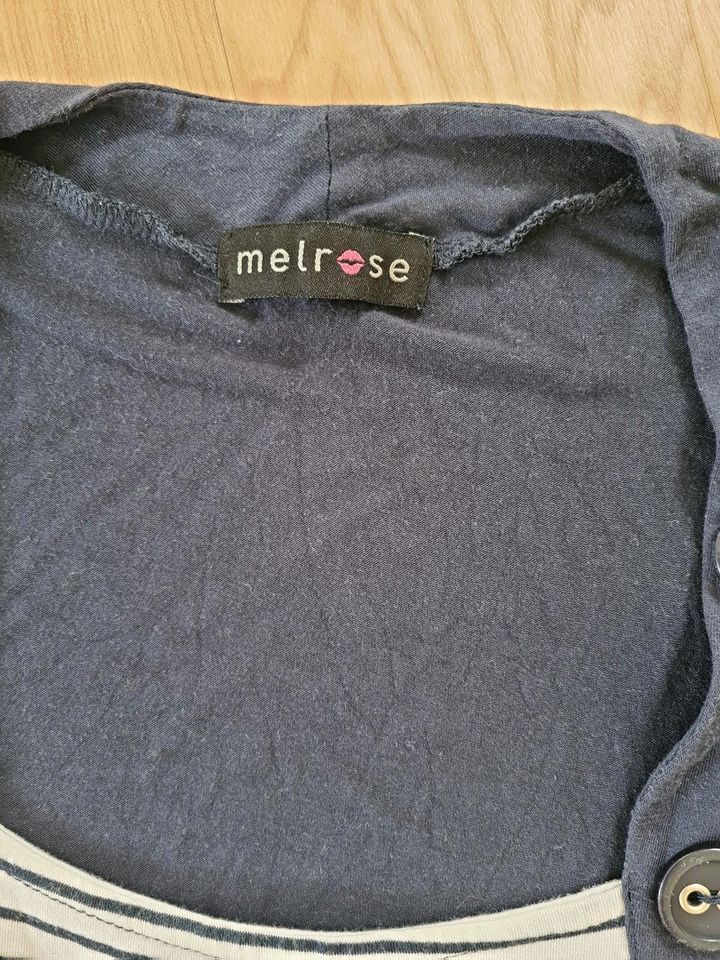 Melrose Shirt Größe M in Großdubrau