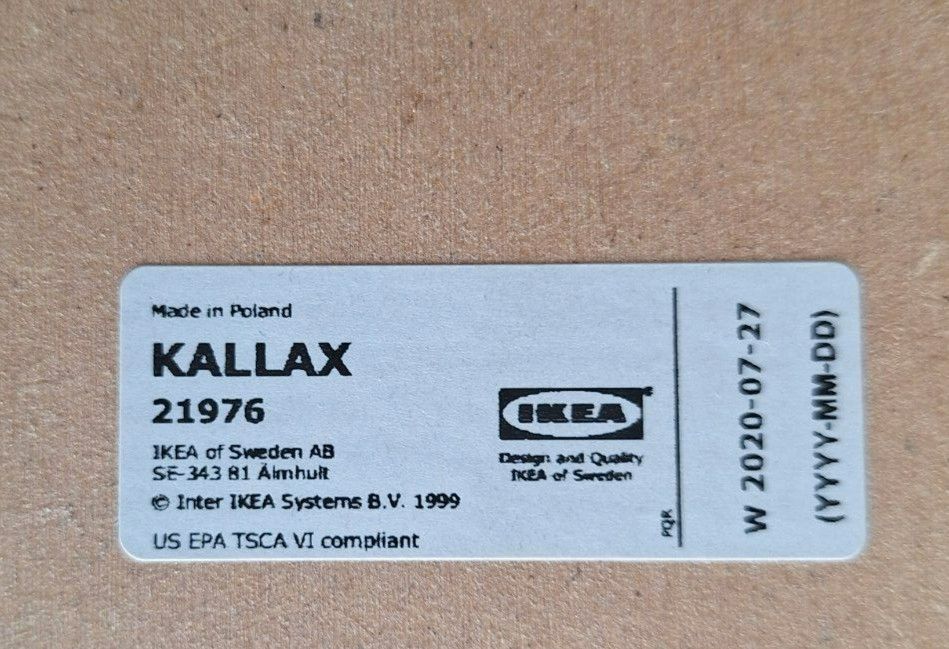 Kallax Einsatz mit Tür wellenförmig schwarz, gebraucht in Kitzingen