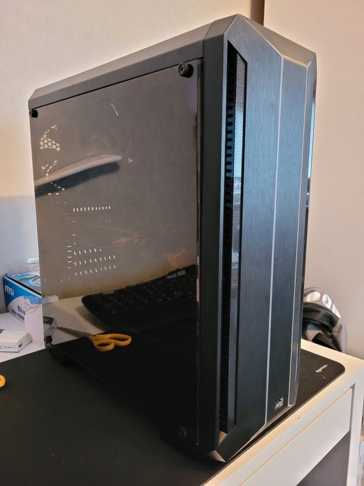 Gaming PC mit RGB, Intel i7, AMD Radeon R9 290, 16GB Ram, SSD,HDD in Gülzow-Prüzen