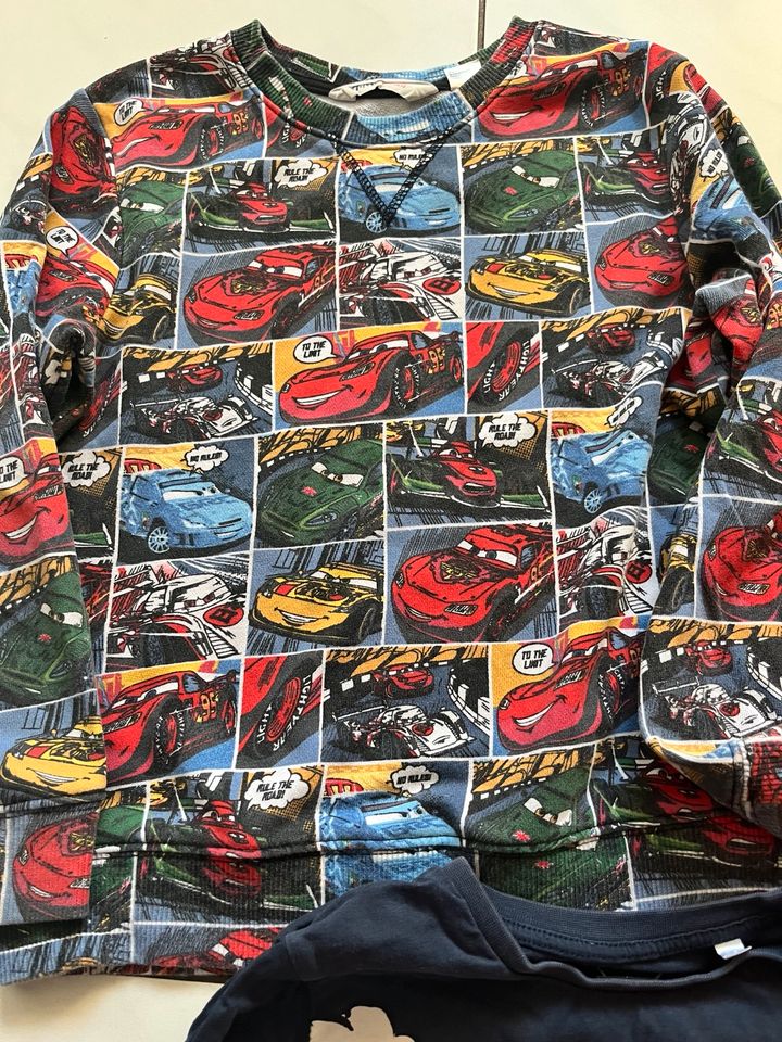 Cars 3 Pullover/ Shirts 122/128 in Oberhausen