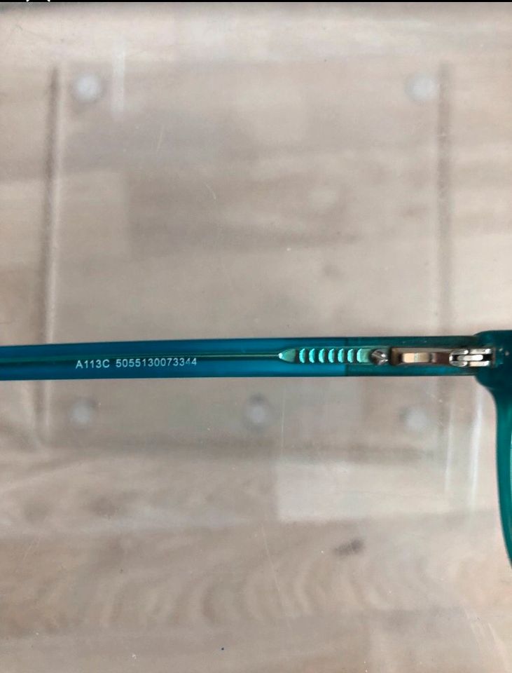 Brille modern schwarz+türkis- wie neu in Hamburg