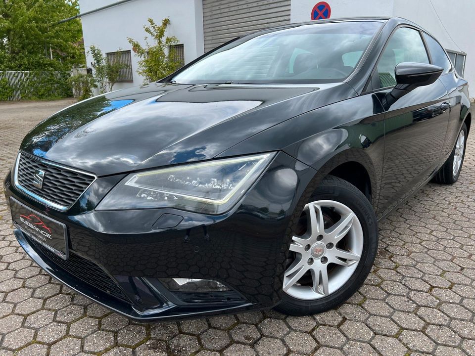 Seat Leon SC 1.6 TDI /NAVI/XENON/LED/TEMPOMAT/PDC/ in Nörvenich