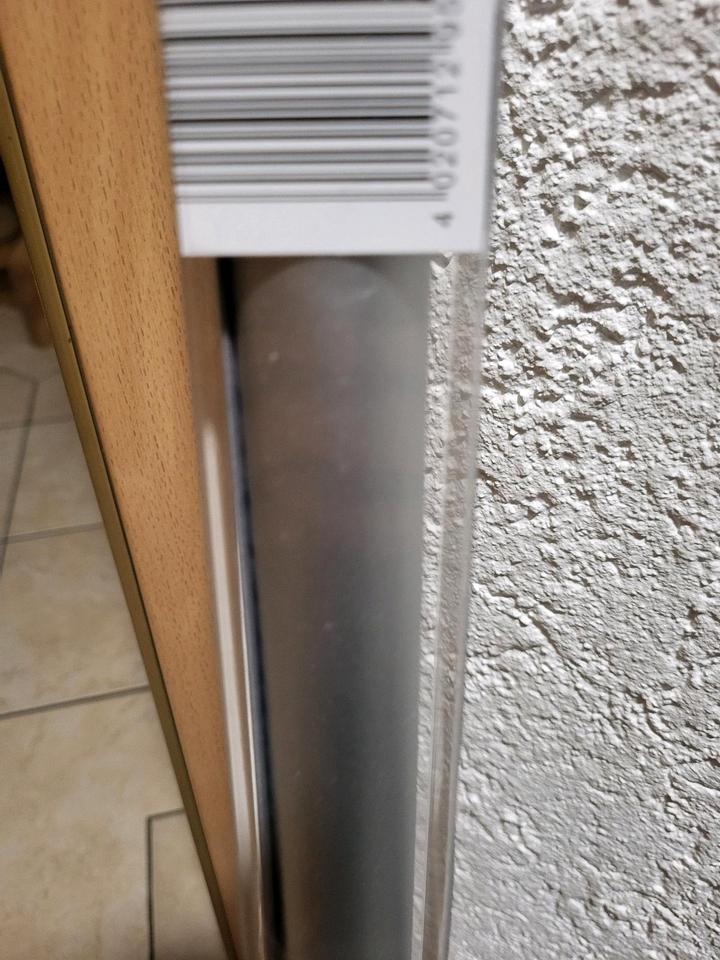 2 neue Thermorollo 80 x 150. Fensterrollo. Fenster Verdunkelung in Appenweier