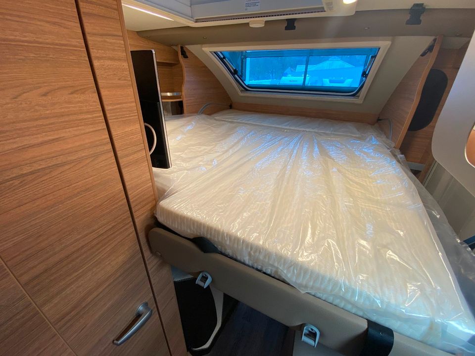 ! CHAMPIONS DEALS! X-Cursion Van 500 MQ Edition "Pepper" Modell 2024 mit Easy-Move-Bett in Dörfles-Esbach