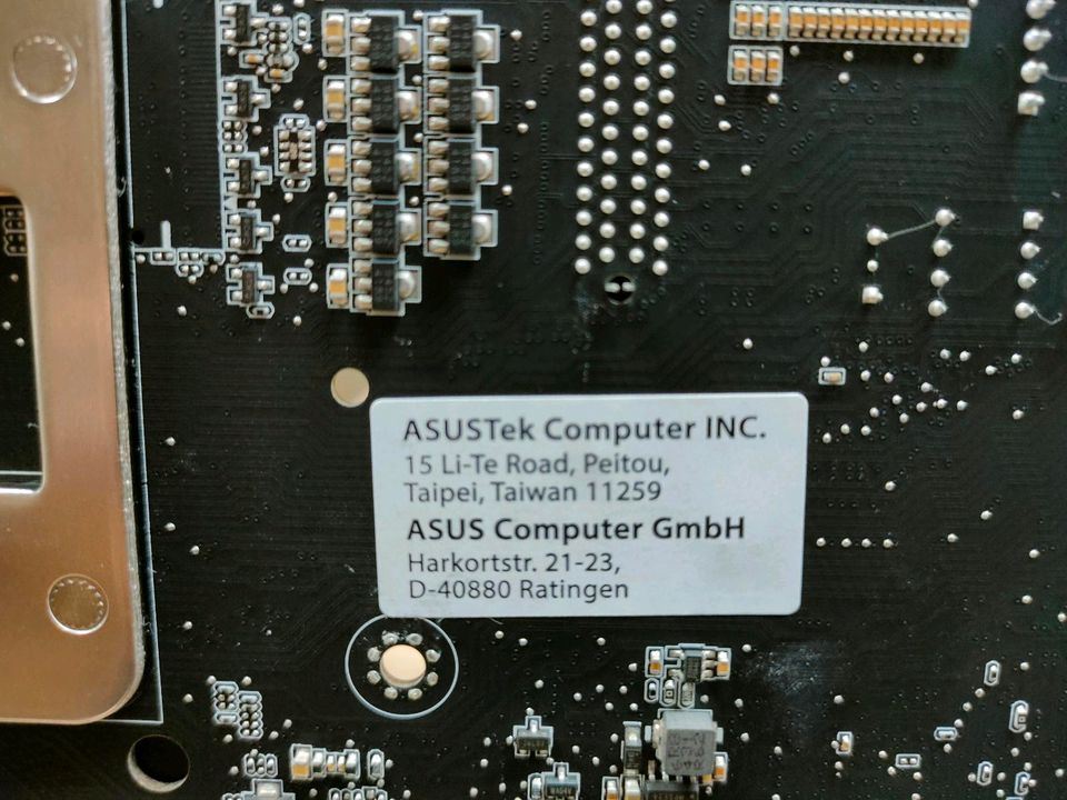 Asus x-99-A incl. CPU (Intel i7-5820K -  3.30 GHz) und Lüfter in Leipzig