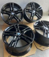 *Wie Neu* 4 BMW 1er F40 2er F44 M819 Felgen 8x18 8092352 Black Nordrhein-Westfalen - Solingen Vorschau