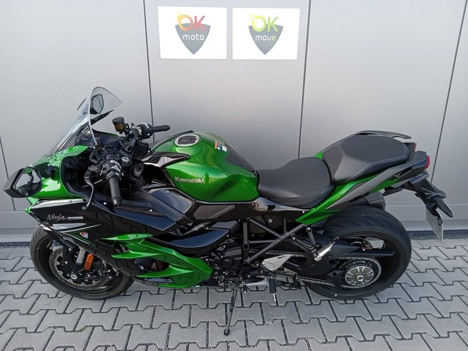 Kawasaki Ninja H2 SX in Bad Kreuznach