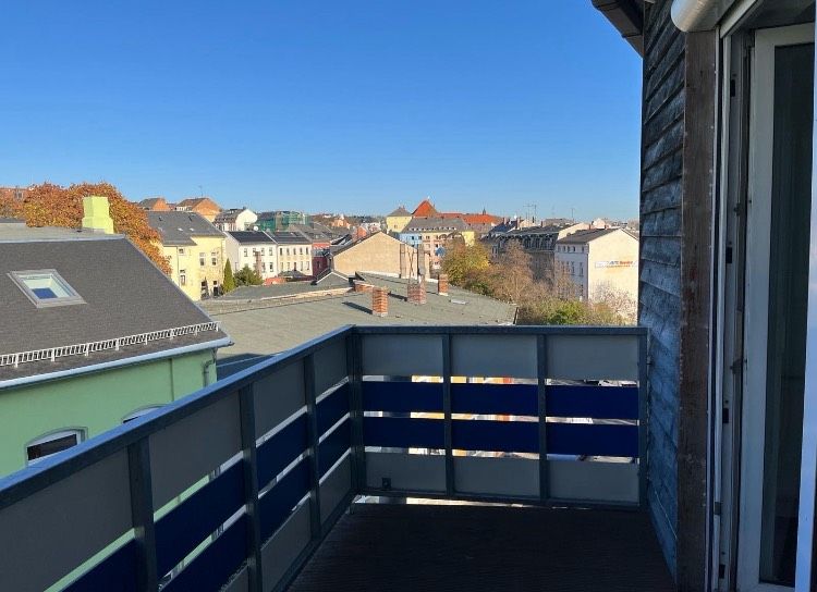 Nachmieter gesucht für eine 4-Raum-Wohnung mit Balkon in Plauen