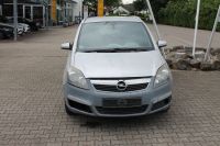 Schlachtfest Opel Zafira B   Z19DT Baden-Württemberg - Dietenheim Vorschau