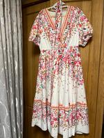 Wunderschönes Sommer Kleid Größe 48-50 Hessen - Marburg Vorschau