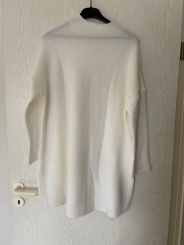 Weißer neuer übergroßer Topmelon Strickpullover / Pulloverkleid in Ammersbek