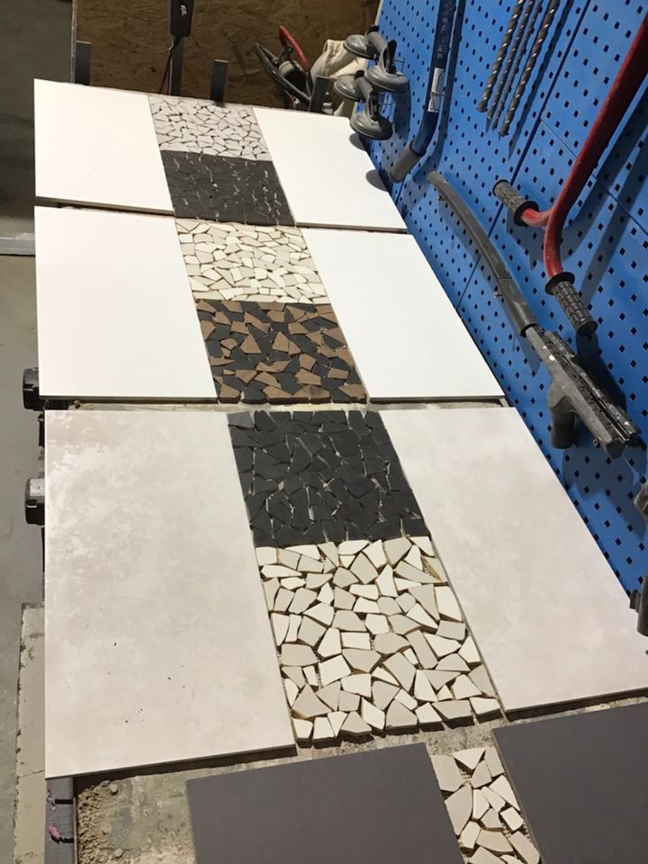 Verschiedene Mosaik-Fliesen, verschiedene Muster in Hof (Saale)